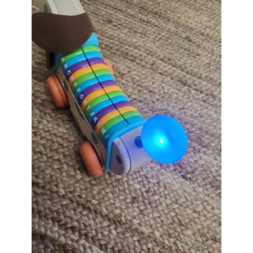 LeapFrog‎ Wooden Alphapup | Wooden Learning & Developmental Toy with Interactive